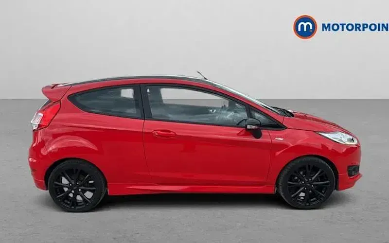Used Ford Fiesta ST-Line 140 HP (102 kW) 2017 Red Hatchback