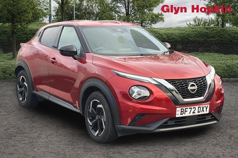 Red Used 2022 Nissan Juke N-Connecta SUV | £15,286 (Fair price) - Image 1/4