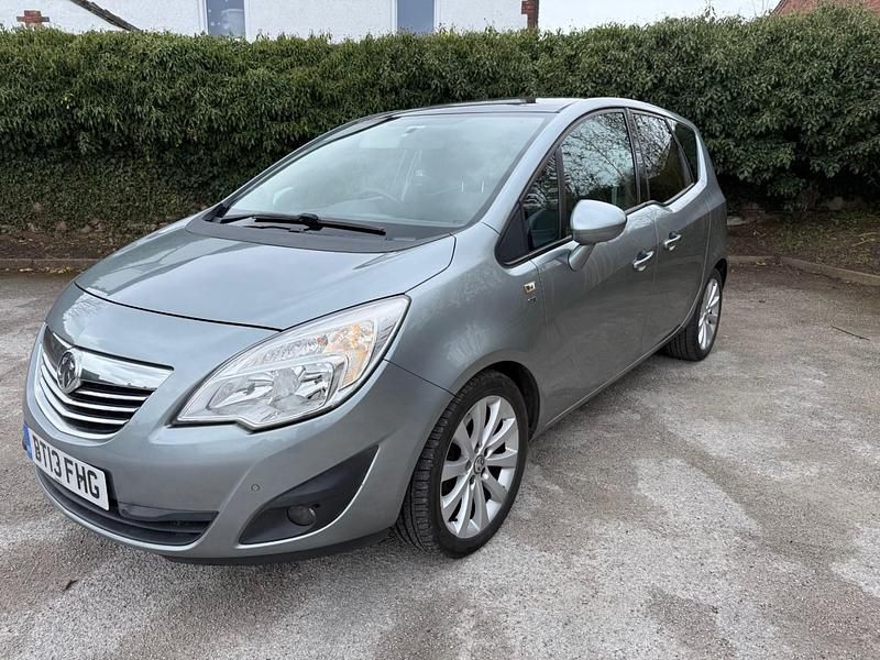 Used Vauxhall Meriva 140 HP (102 kW) 2013 Silver MPV