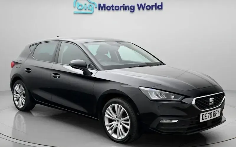 Used Seat Leon SE Dynamic 131 HP (96 kW) 2020 Hatchback