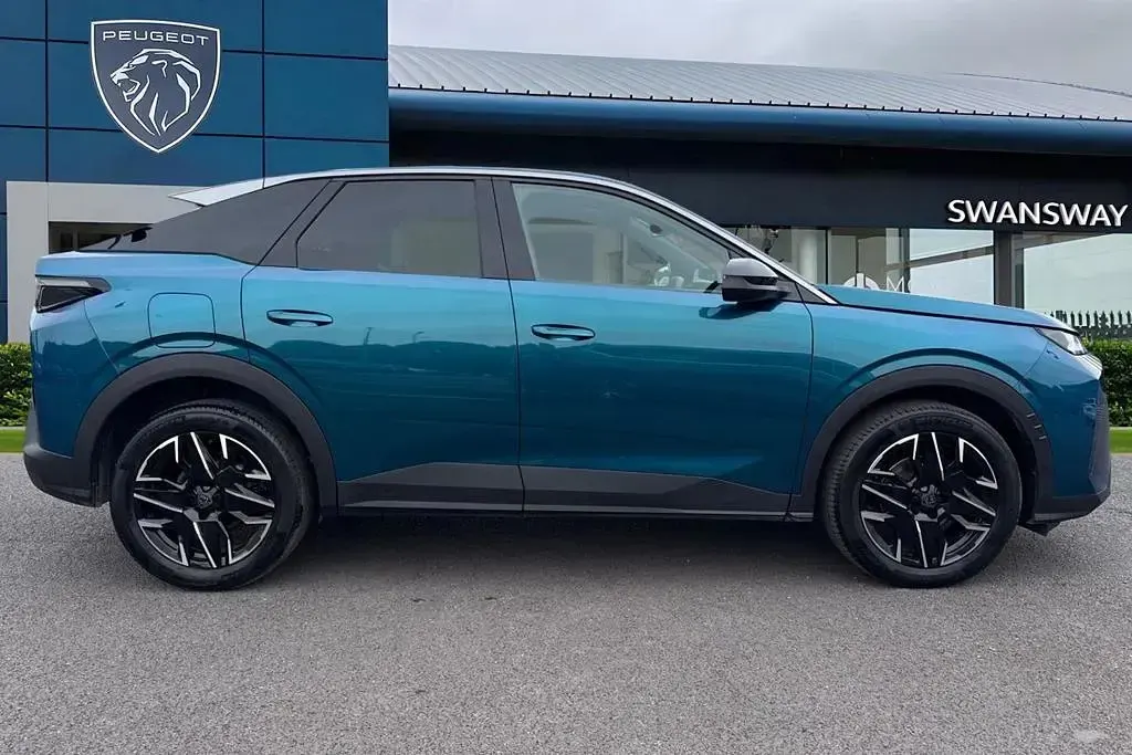 Used Peugeot 3008 Allure 143 HP (105 kW) 2025 Blue SUV