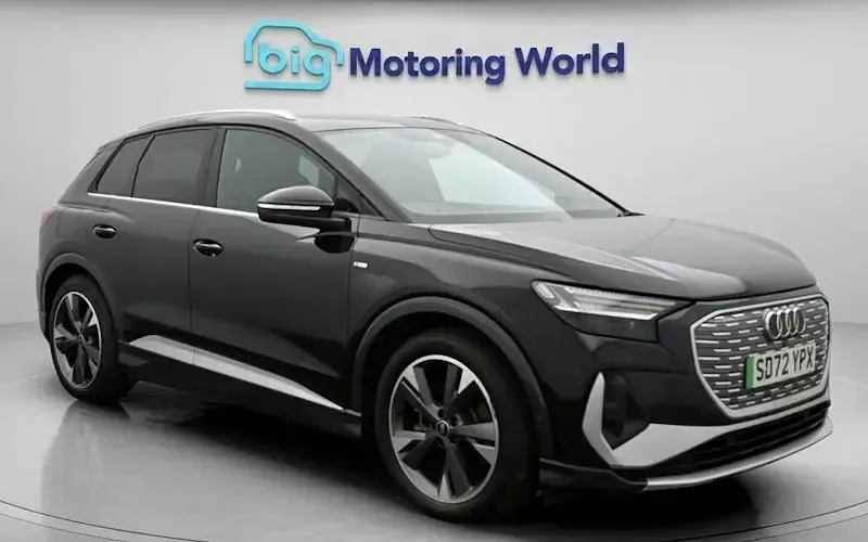 Used Audi Q4 e-tron S-Line 125 kW (170 HP) 2022 SUV