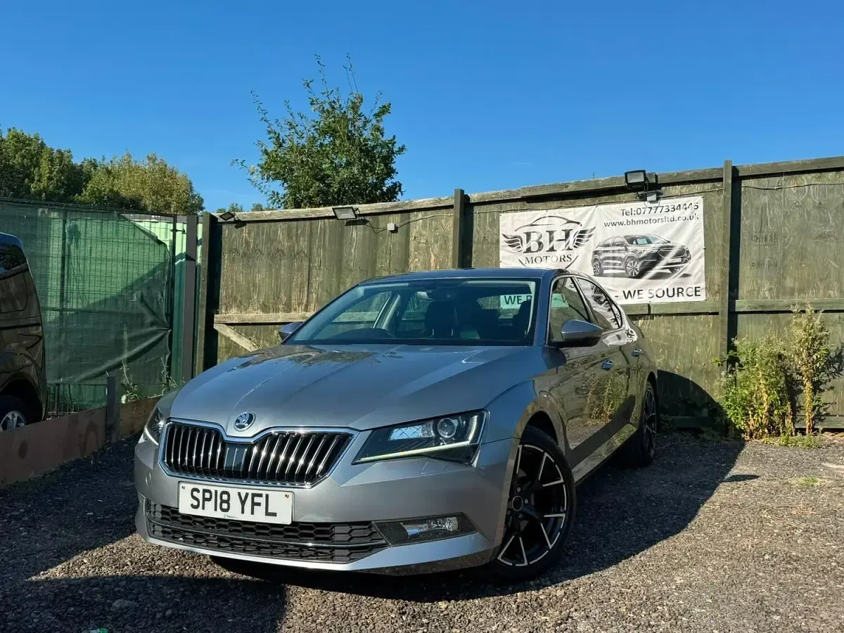 Used Skoda Superb SE L Executive 190 HP (139 kW) 2018 Grey Hatchback