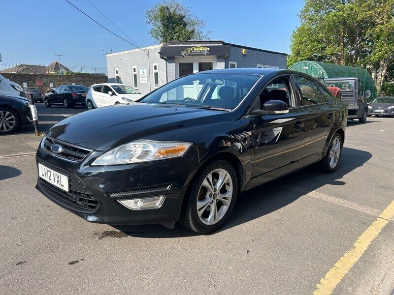 Black Used 2012 Ford Mondeo Zetec Hatchback | £3,495 (A bit pricey) - Image 1/4