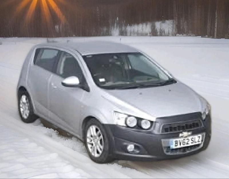 Silver Used 2012 Chevrolet Aveo LTZ Hatchback | £2,790 (Fair price) - Image 1/2
