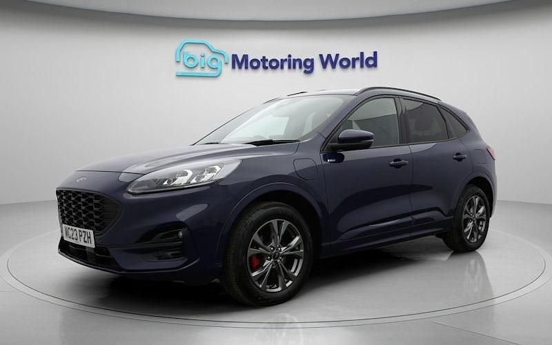 Used Ford Kuga ST-Line 224 HP (164 kW) 2023 SUV