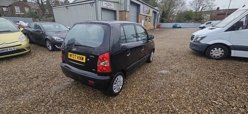 Used Hyundai Atos 62 HP (45 kW) 2007 Black Hatchback