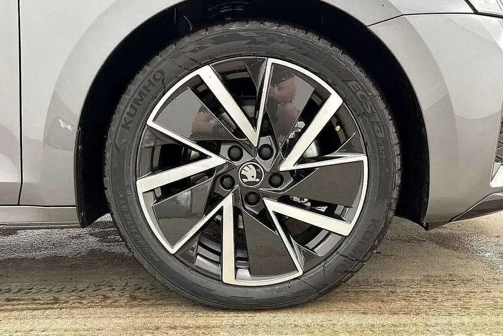 New Skoda Octavia SportLine 2026 Estate