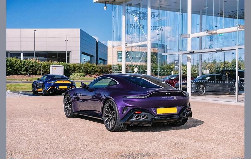 Used Aston Martin V8 Vantage 665 HP (489 kW) 2024 Mauve/purple Coupe