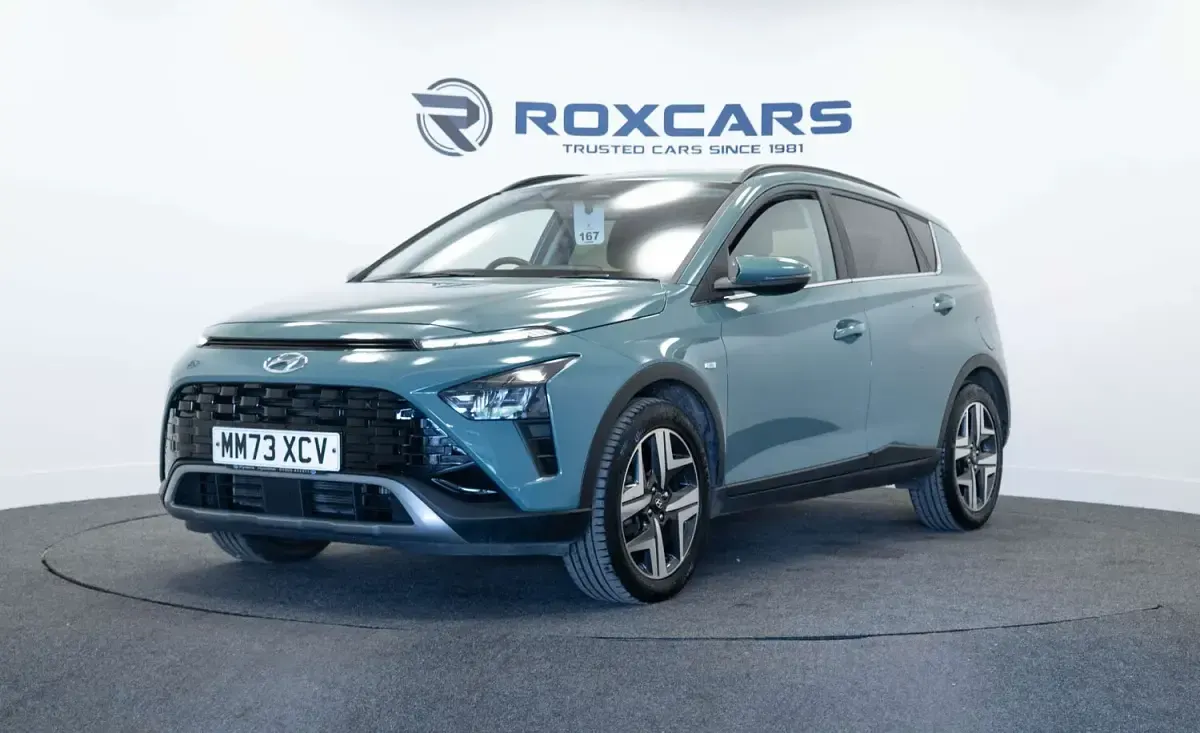 Used Hyundai Bayon Premium 100 HP (73 kW) 2023 Green SUV