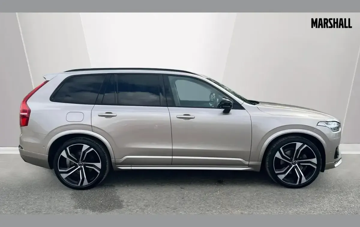 Usado Volvo XC90 Ultimate 250 HP (183 kW) 2023 Other SUV