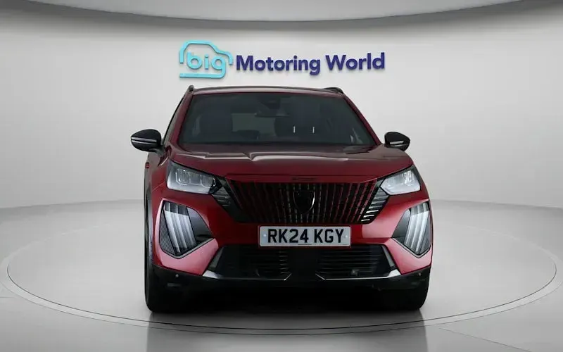 Used Peugeot 2008 Allure 131 HP (96 kW) 2024 Red SUV