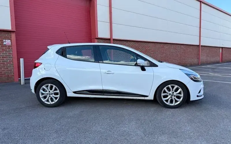 Gebraucht Renault Clio IV Dynamique 90 PS (66 kW) 2018 Kleinwagen