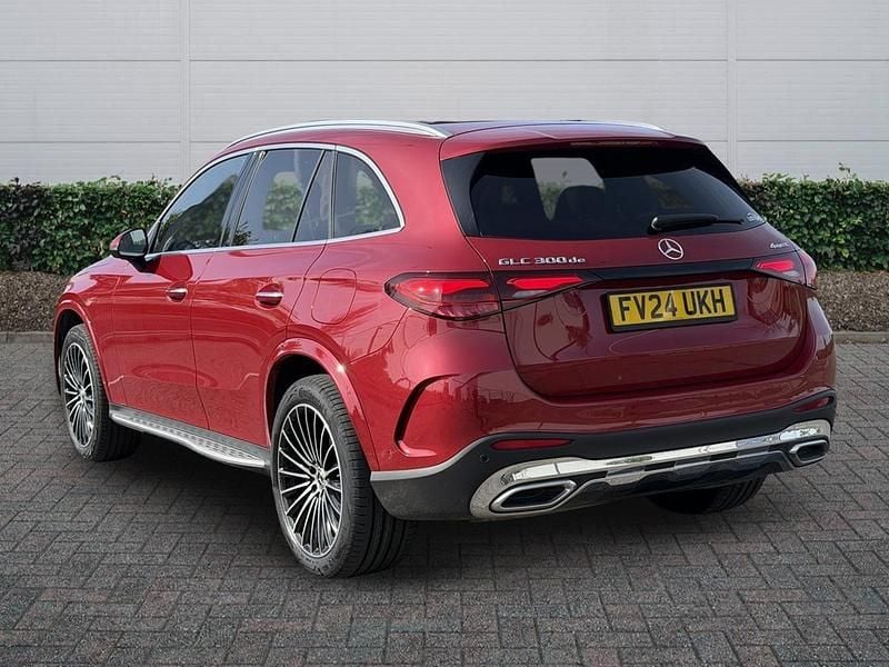 Used Mercedes GLC300e AMG Line Premium Plus 2024 Manufaktur patagonia red SUV