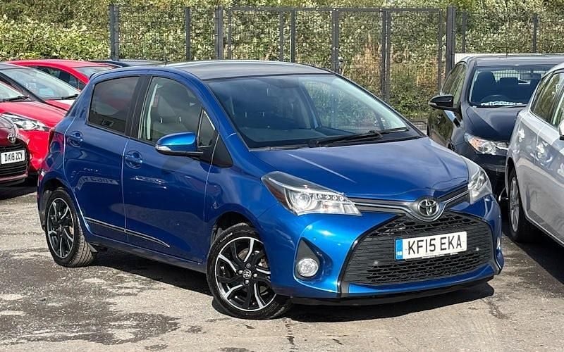 Used Toyota Yaris Sport 99 HP (72 kW) 2015 Hatchback