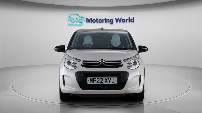 Usado Citroën C1 72 HP (52 kW) 2022 Bege Citadino