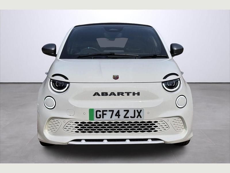 White Used 2024 Abarth 500e Hatchback | £26,995 (Expensive) - Image 1/3