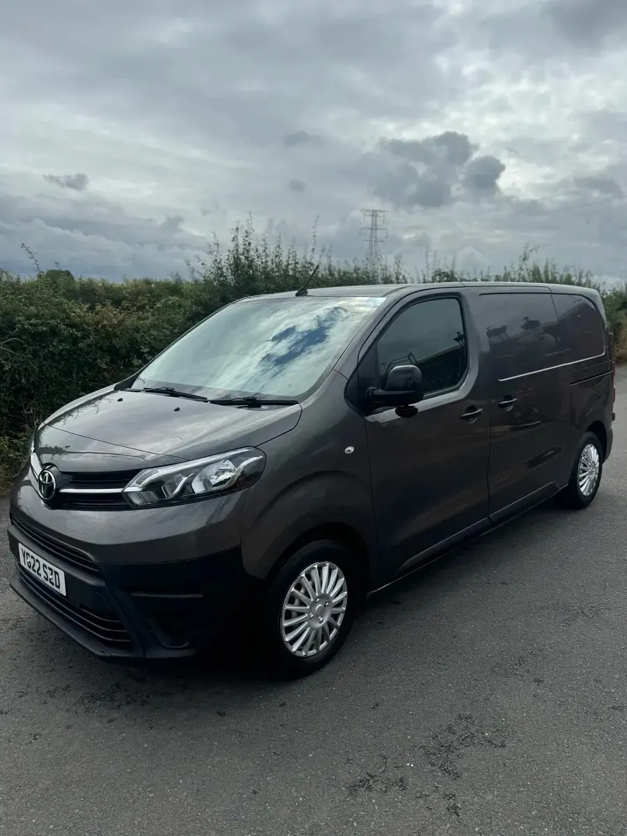 Used Toyota Proace Active 120 HP (88 kW) 2022 Grey MPV
