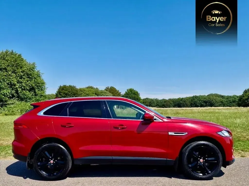 Used Jaguar F-Pace Portfolio 250 HP (183 kW) 2018 Red SUV