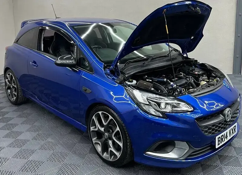 Used Vauxhall Corsa 205 HP (150 kW) 2016 Blue Hatchback