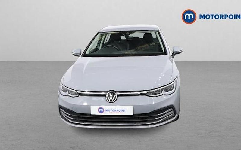 Used VW Golf VIII Style 131 HP (96 kW) 2024 Hatchback