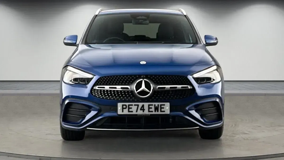 Used Mercedes GLA200 Executive 2024 Spectral blue SUV