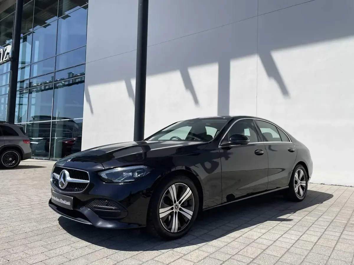 Used Mercedes C220 200 HP (147 kW) 2022 Black Sedan