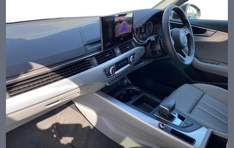 Used Audi A4 Sport 200 HP (147 kW) 2023 Black Sedan