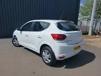 Used Dacia Sandero Expression 91 HP (66 kW) 2023 White Hatchback