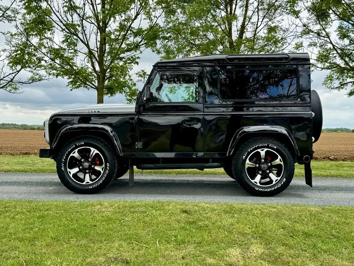 Used Land Rover Defender 2014 Black Estate