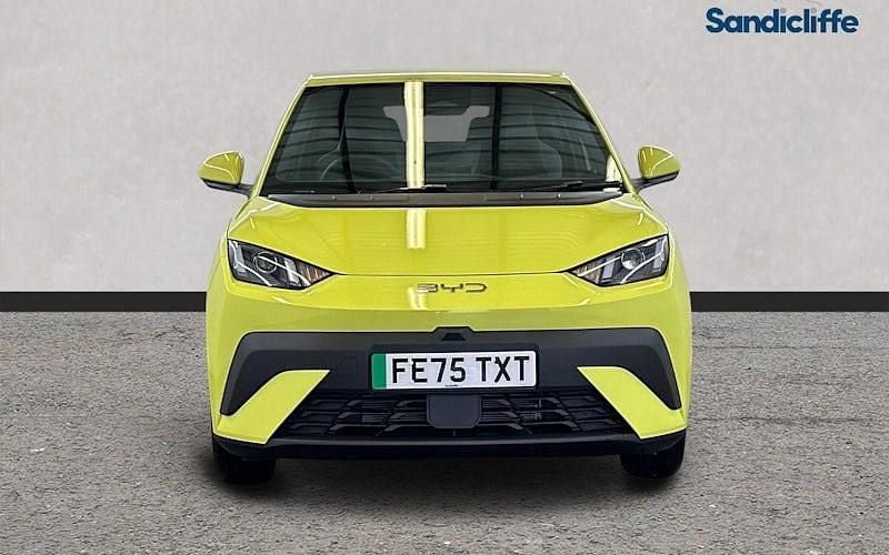 New BYD Dolphin Surf Boost 64 kW (88 HP) 2025 Lime green Hatchback