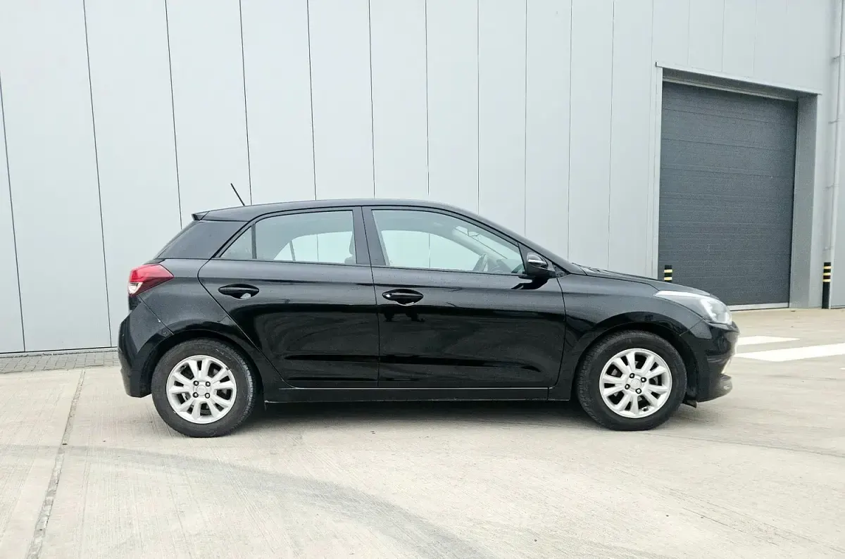 Used Hyundai i20 SE 2017 Black Hatchback