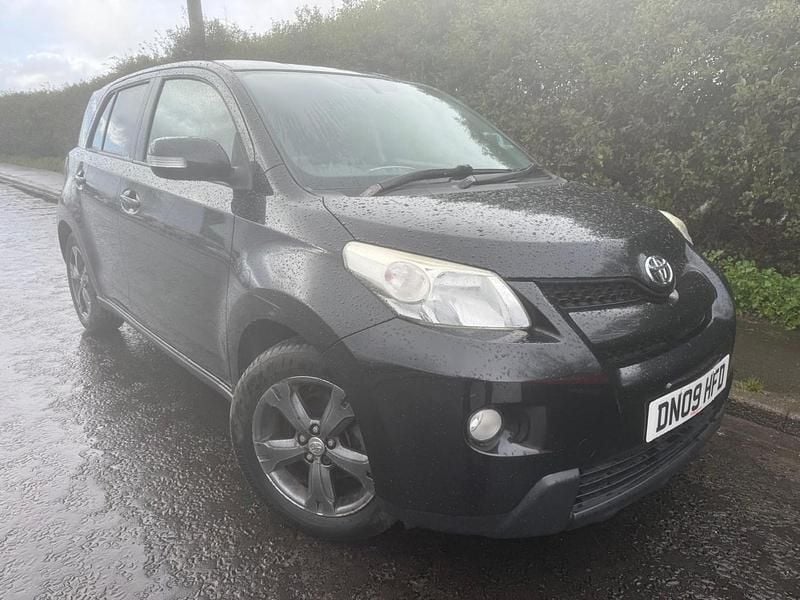 Used Toyota Urban Cruiser 2009 Black Hatchback