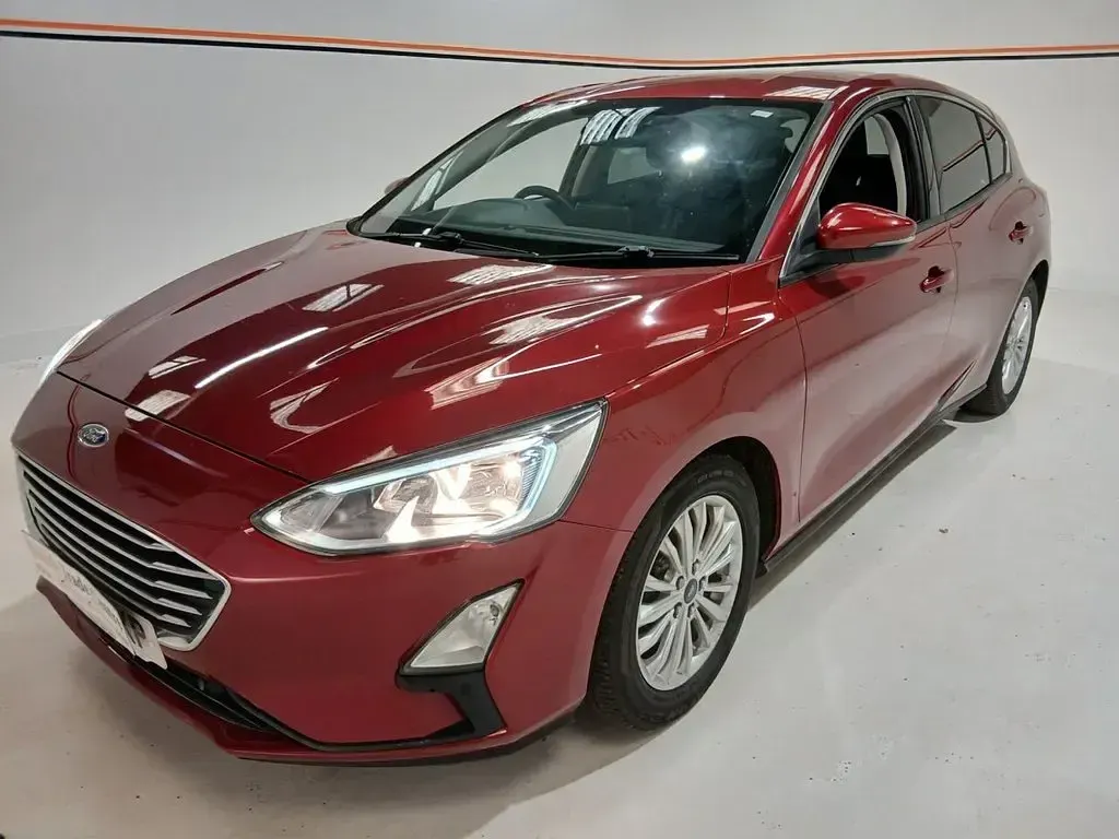 Used Ford Focus Titanium 125 HP (91 kW) 2019 Red Hatchback