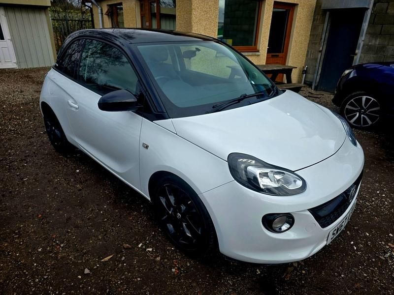 Used Vauxhall Adam 2017 White Hatchback