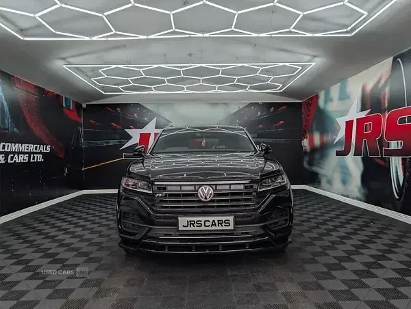 Used VW Touareg R-line 286 HP (210 kW) 2019 Black SUV