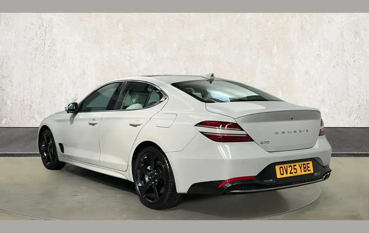 Used Genesis G70 Premium 196 HP (144 kW) 2025 Grey Sedan