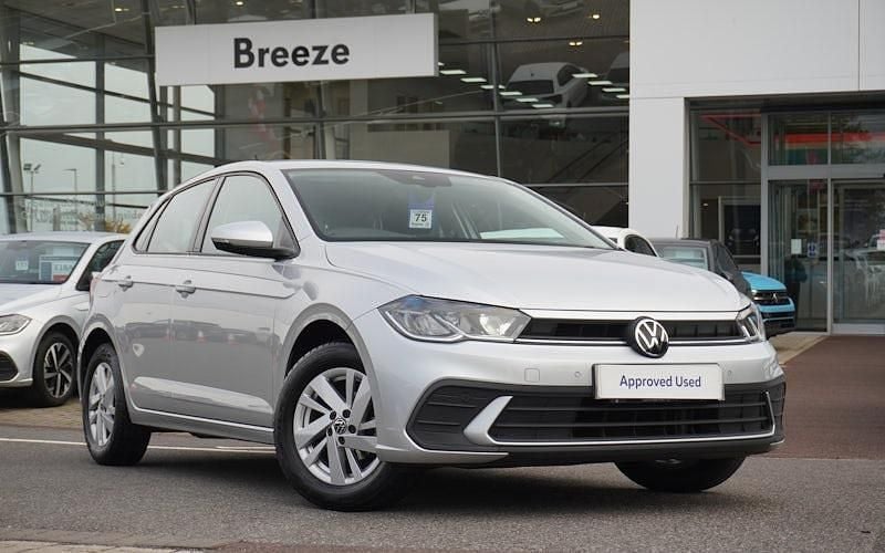 Used 2025 VW Polo Life Hatchback | £15,690 (Good price) - Image 1/4
