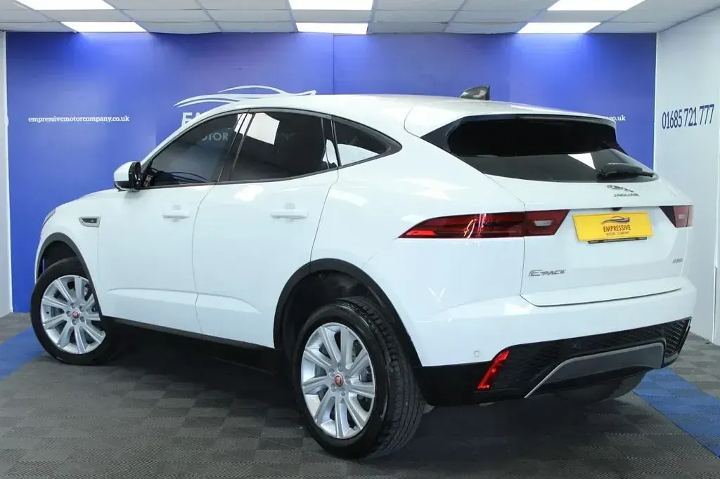 Used Jaguar E-Pace S 150 HP (110 kW) 2020 White SUV