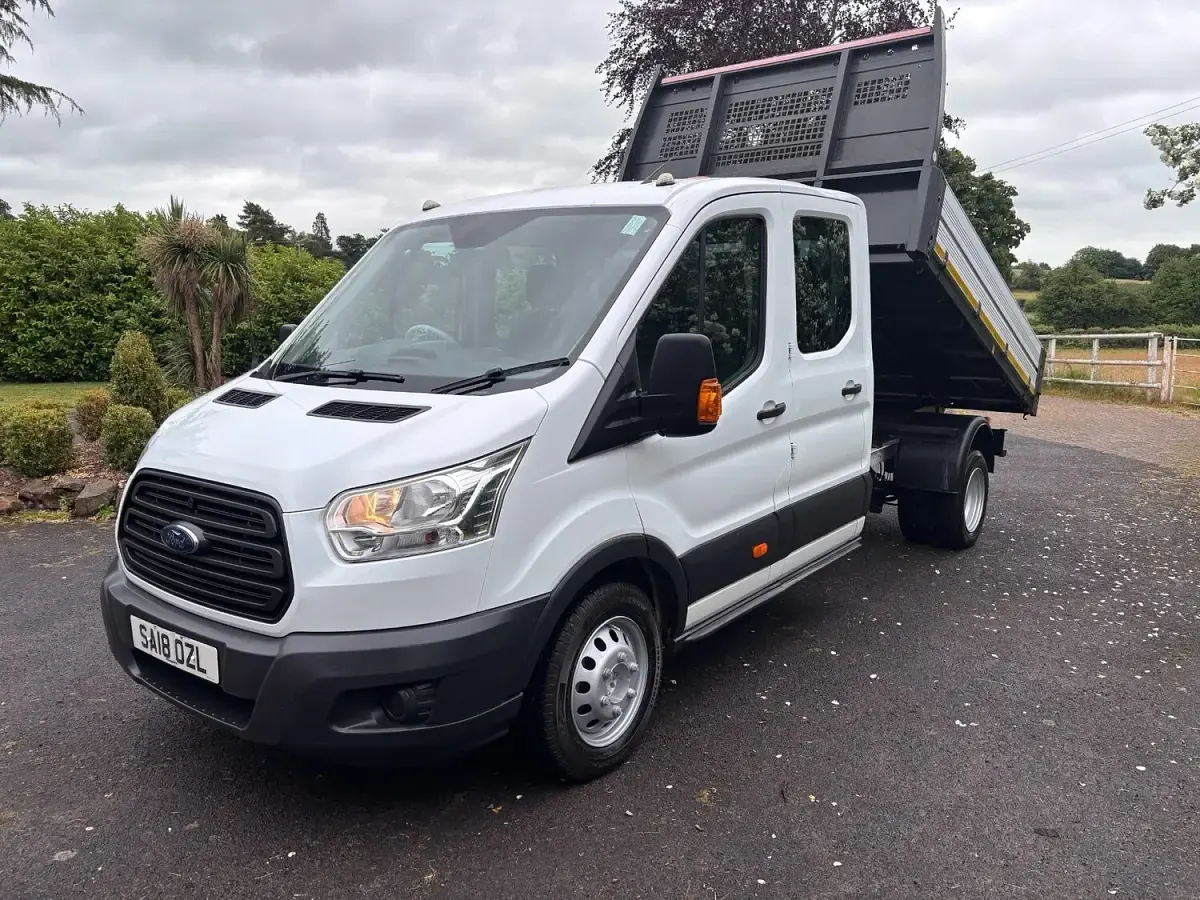 Used Ford Transit 130 HP (95 kW) 2018 White Sedan