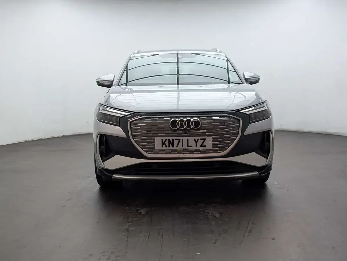 Used Audi Q4 e-tron S-Line 125 kW (170 HP) 2021 Silver SUV