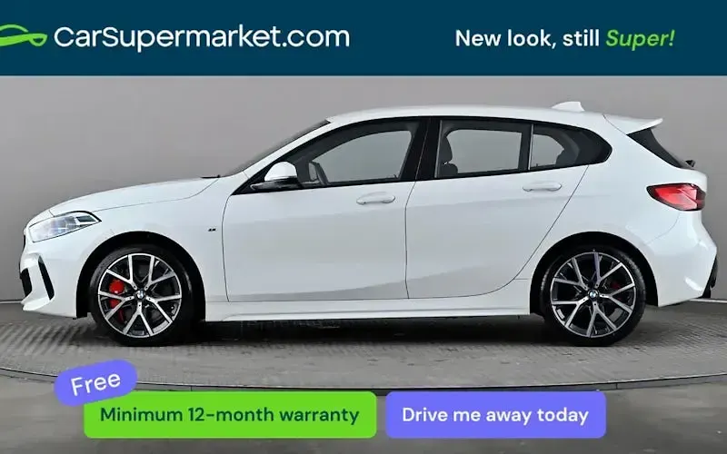 Begagnad BMW 128 Performance 265 HK (194 kW) 2023 Vit Halvkombi