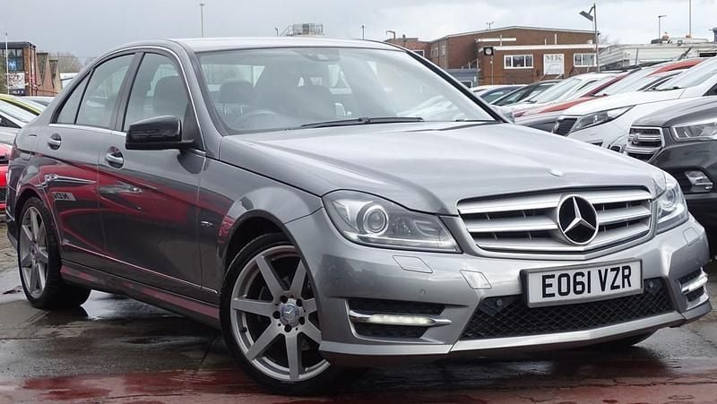 Begagnad Mercedes C250 Sport Edition 2011 Silver Sedan