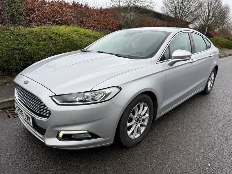 Used Ford Mondeo Titanium 2016 Silver Hatchback