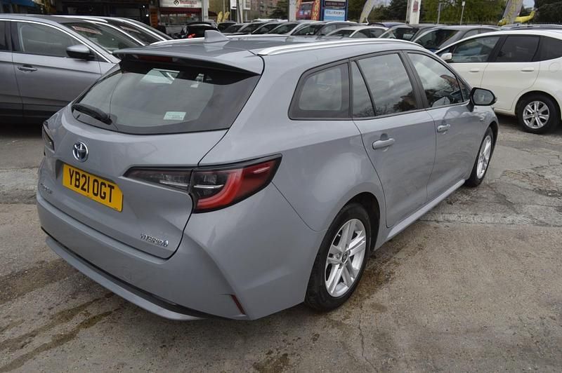 Used Toyota Corolla 122 HP (89 kW) 2021 Estate