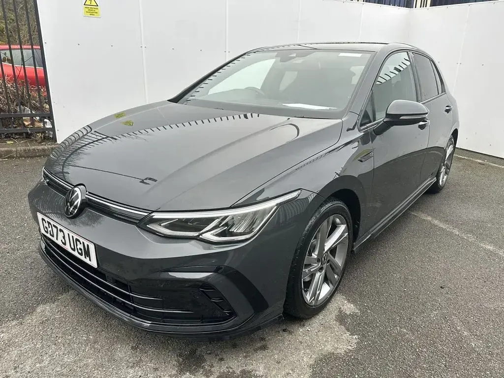 Used VW Golf VIII R-line 130 HP (95 kW) 2024 Grey Hatchback