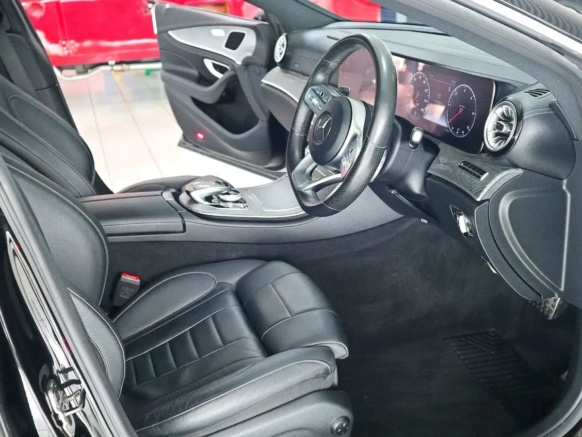 Used Mercedes CLS350 AMG line 286 HP (210 kW) 2019 Black Coupe