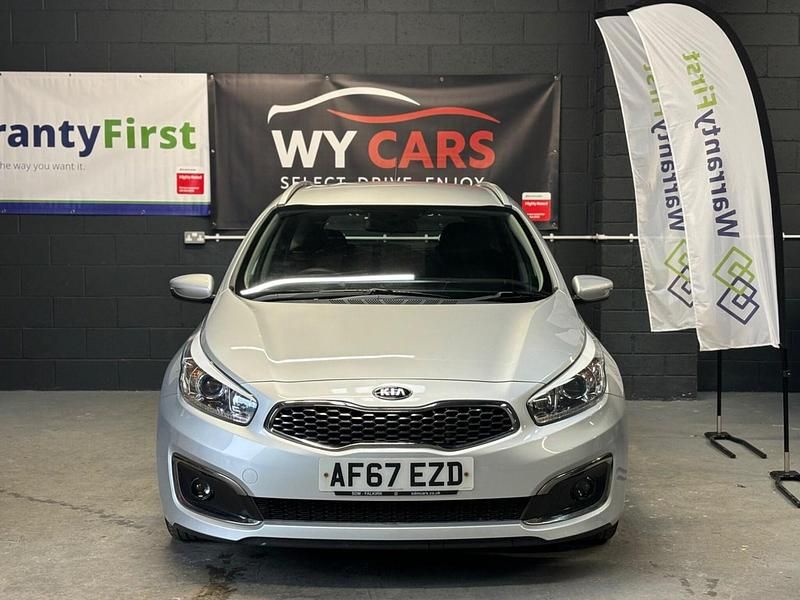 Used Kia Ceed Sportswagon 136 HP (100 kW) 2017 Silver Estate