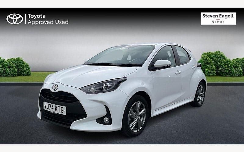 Used Toyota Yaris Hybrid 116 HP (85 kW) 2026 Hatchback