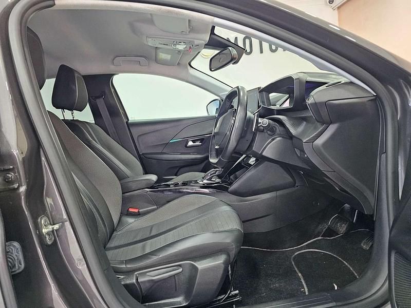 Used Peugeot 208 Allure 100 HP (73 kW) 2020 Grey Hatchback